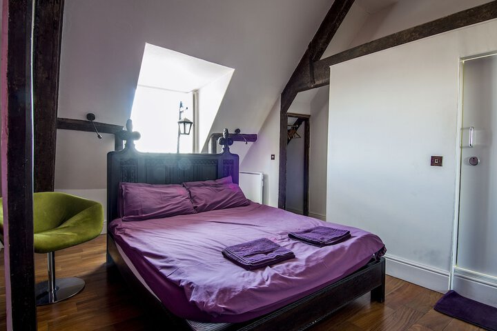 Room 16 of 69