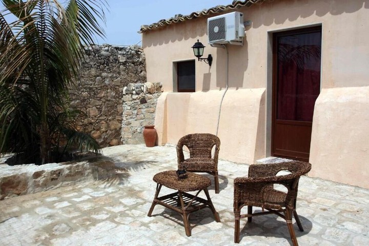 Terrace/Patio 25 of 64