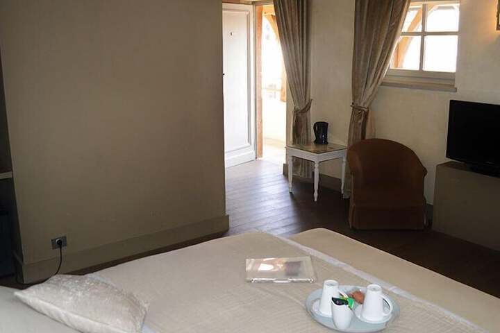 Room 22 of 118
