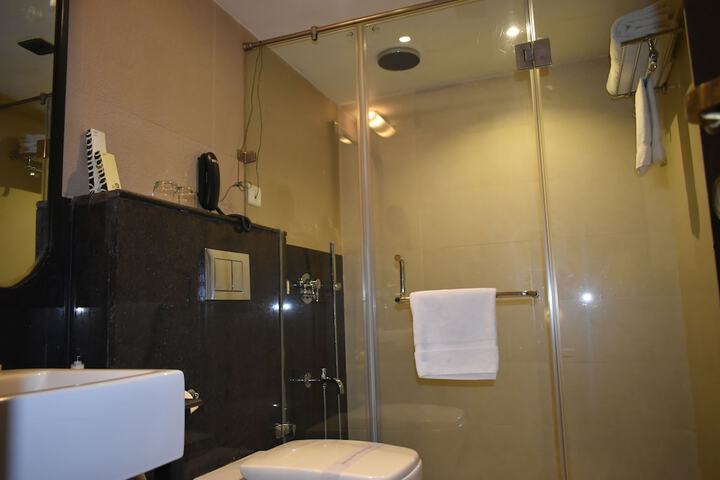 Room 49 of 85