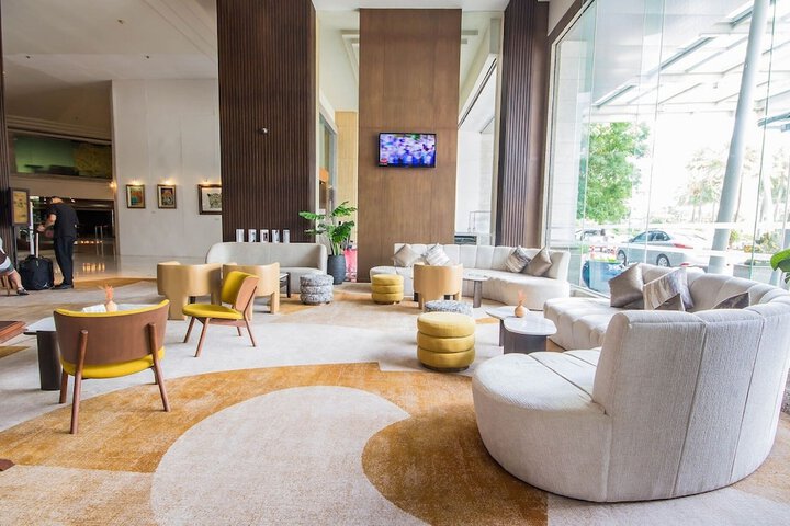 Hotel Interior 15 of 118