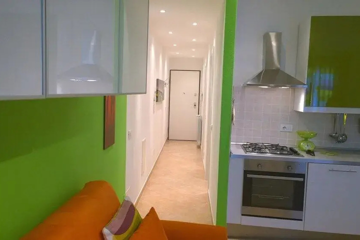 Room 6 of 20