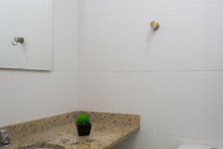 Room 4 of 31