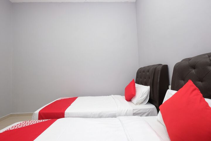 Room 18 of 43