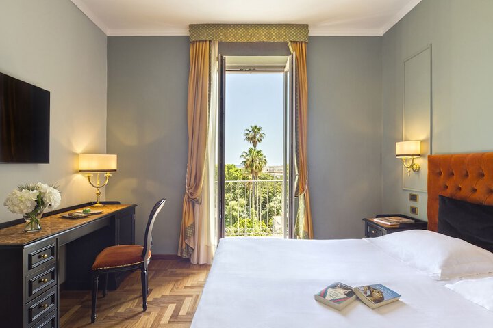 Room 19 of 75