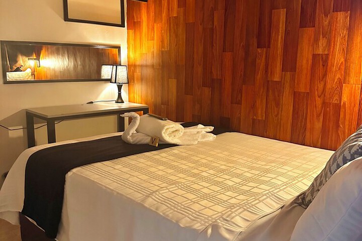 Room 15 of 29