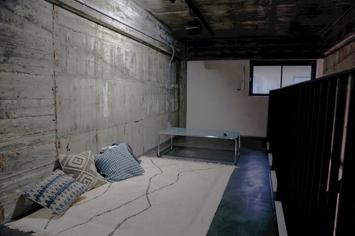 Room 7 of 31