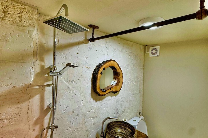 Room 20 of 27