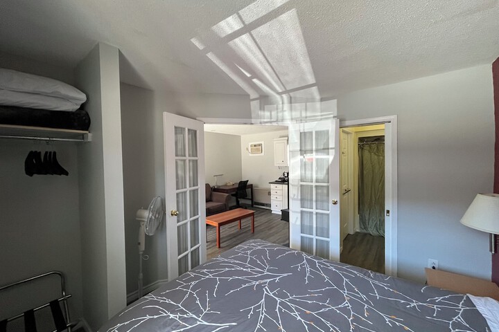 Room 40 of 118