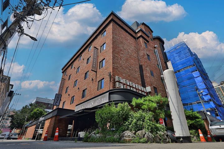 Hotel 18 of 19