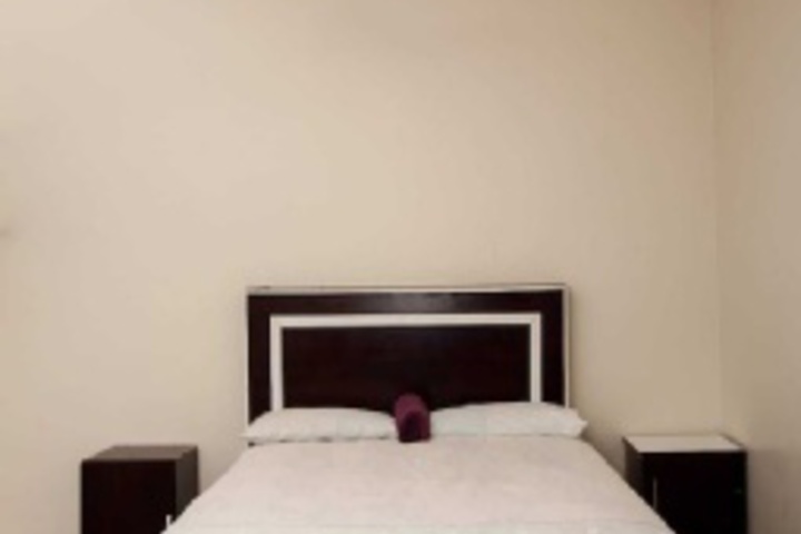 Room 34 of 48