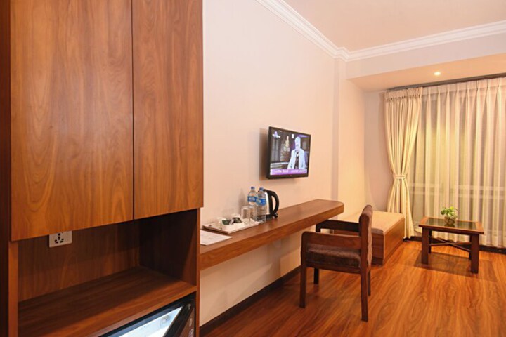 Room 13 of 39