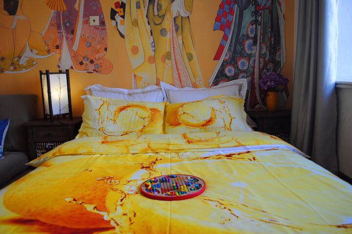 Room 24 of 172