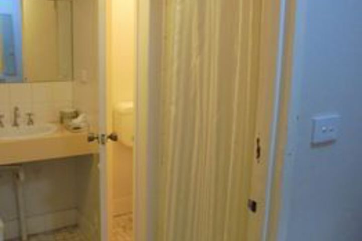Room 2 of 13