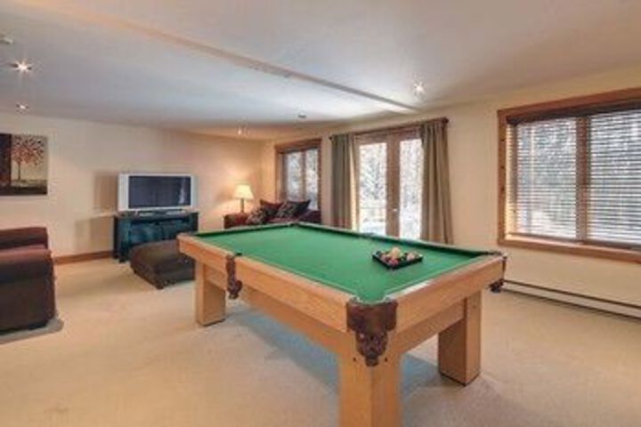 Room 9 of 25