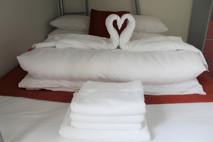 Room 5 of 26