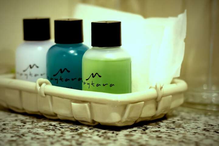 Room 25 of 38