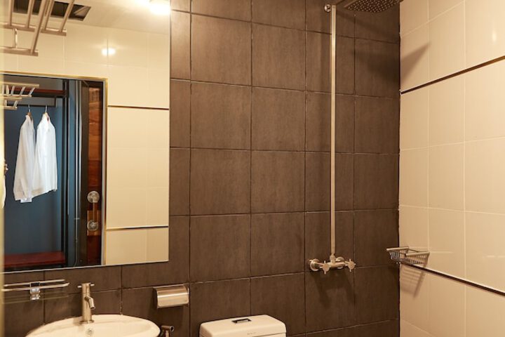 Room 29 of 55