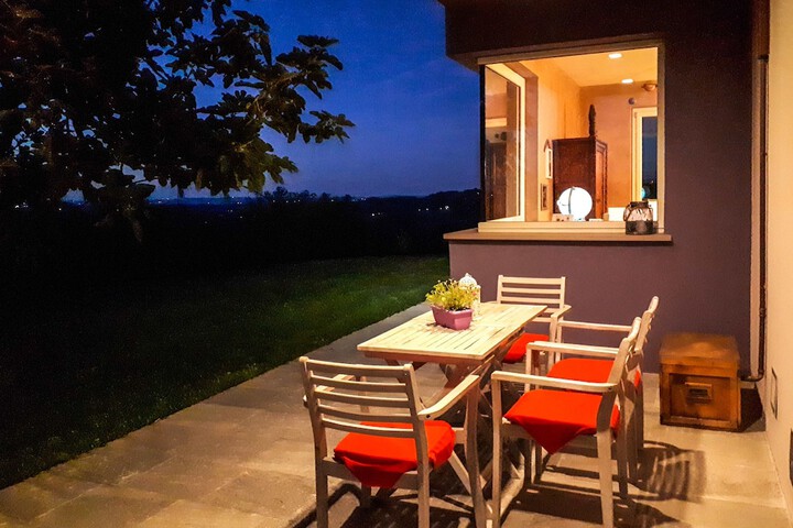 Terrace/Patio 17 of 72