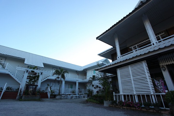 Hotel 48 of 51