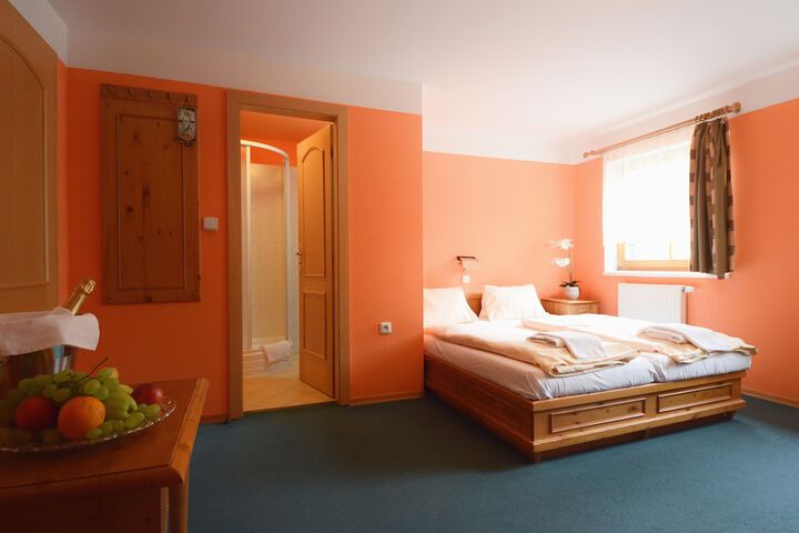 Room 4 of 29