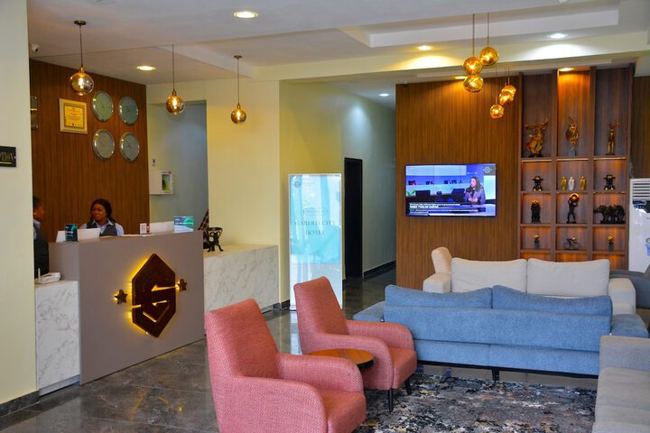 GARDEN CITY HOTEL