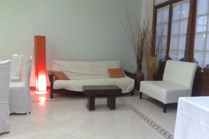 guest_rooms