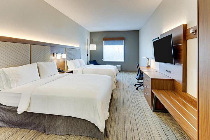 1 King Bed (16 of 20)