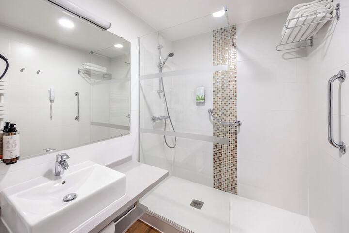 Bathroom Interior Photo