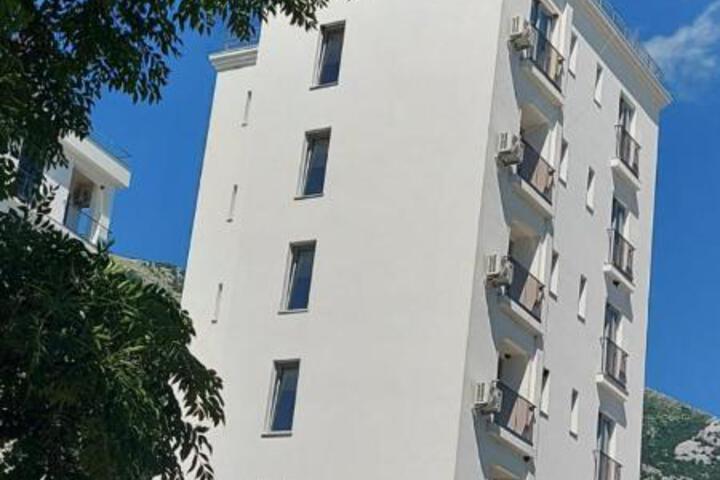 Hotel Kaligrosh