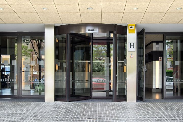 Hotel 64 of 66