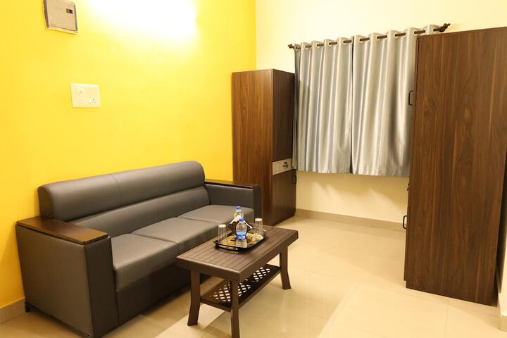 Room 7 of 15