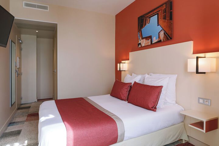 Room 20 of 83