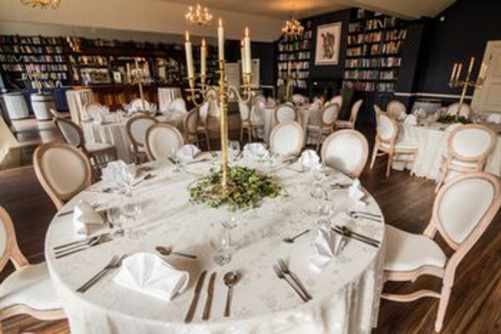 Ballroom/Hall 4 of 53