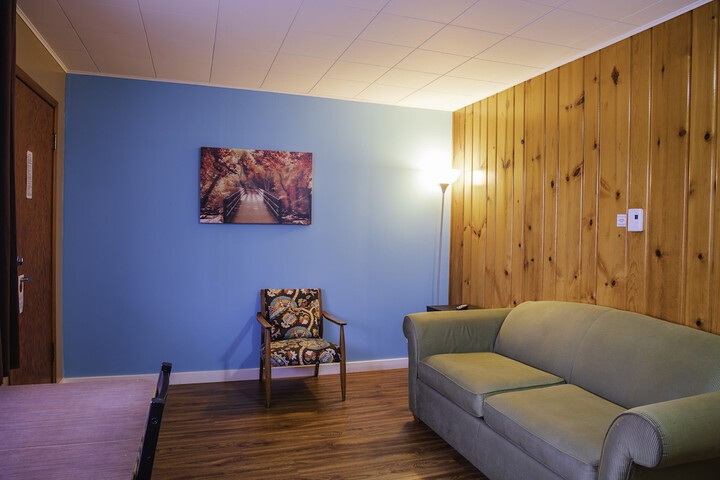 Room 19 of 48