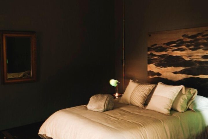 Room 12 of 42