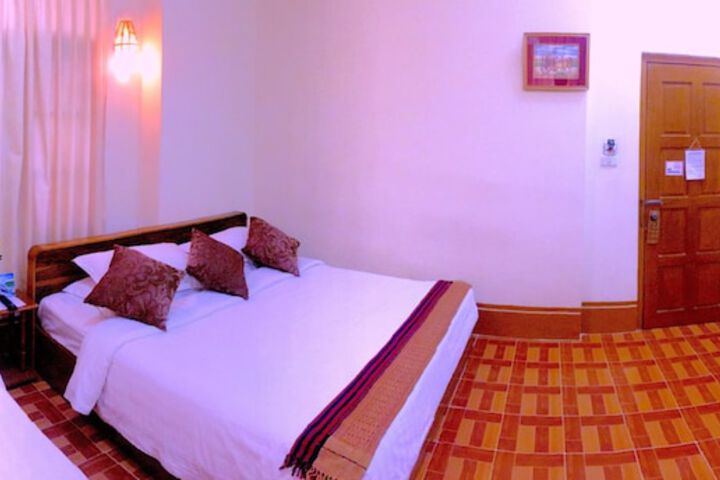 Room 26 of 78