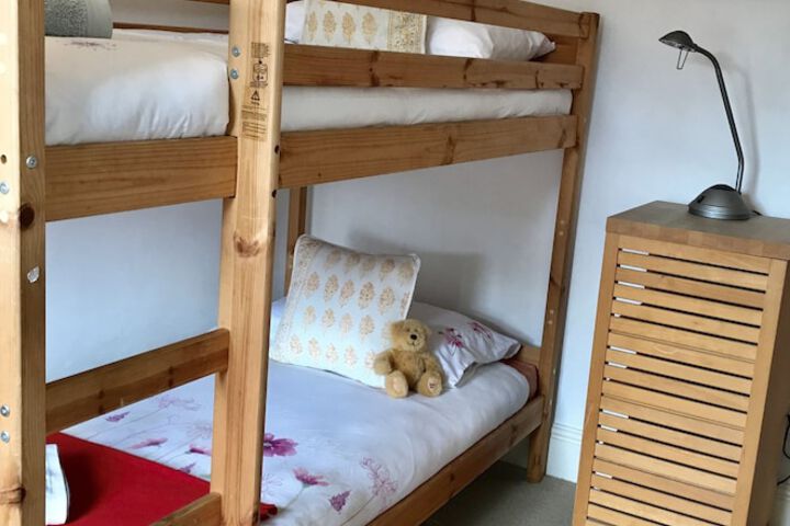 Room 3 of 22