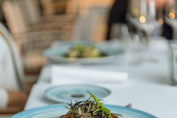 Dining 99 of 172