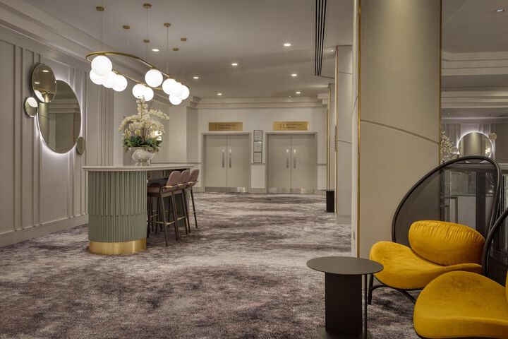 Hotel Interior 18 of 190