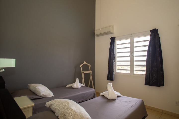 Room 7 of 34
