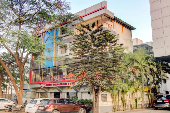 OYO Flagship 70045 Hotel Springs