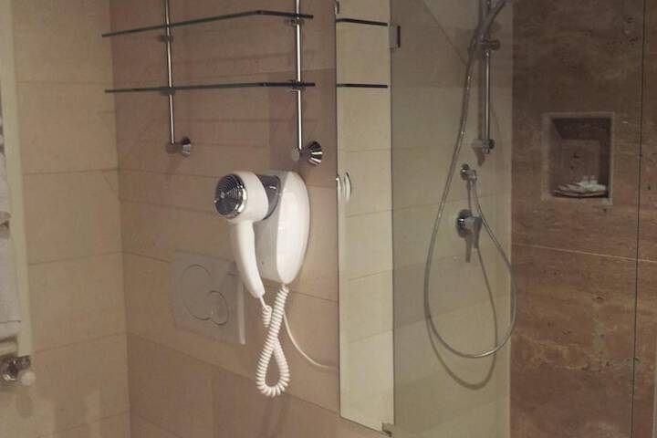 Clean Restrooms