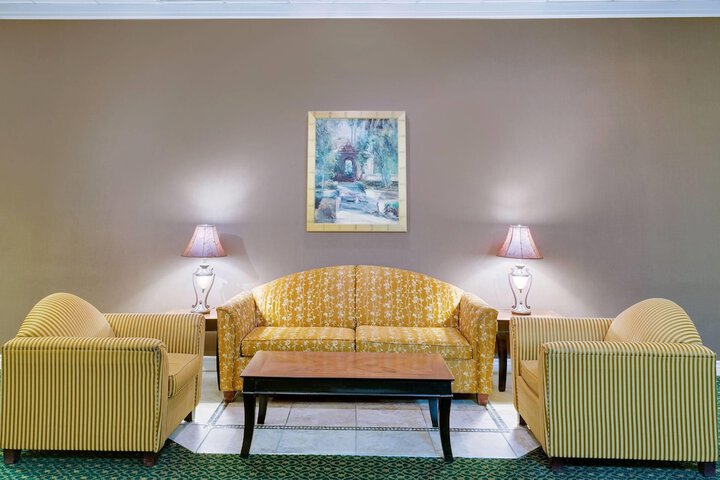 Hotel Interior 3 of 27