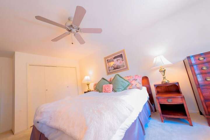 Room 7 of 39