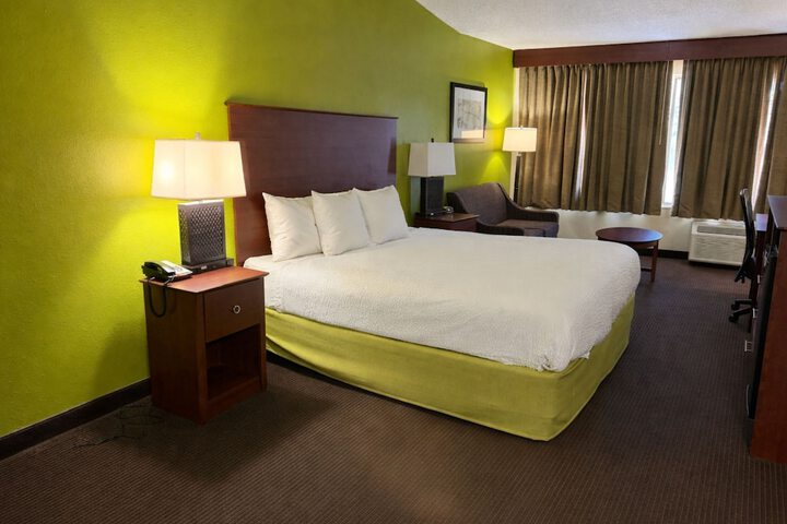 Room 21 of 45