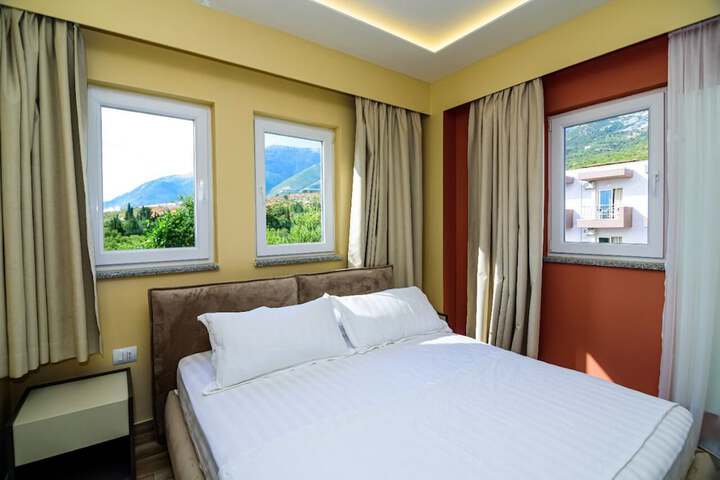 Room 7 of 20