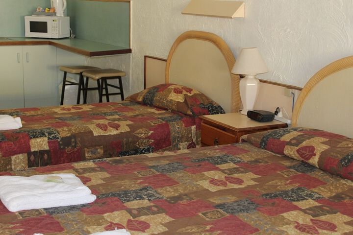 Room 9 of 36