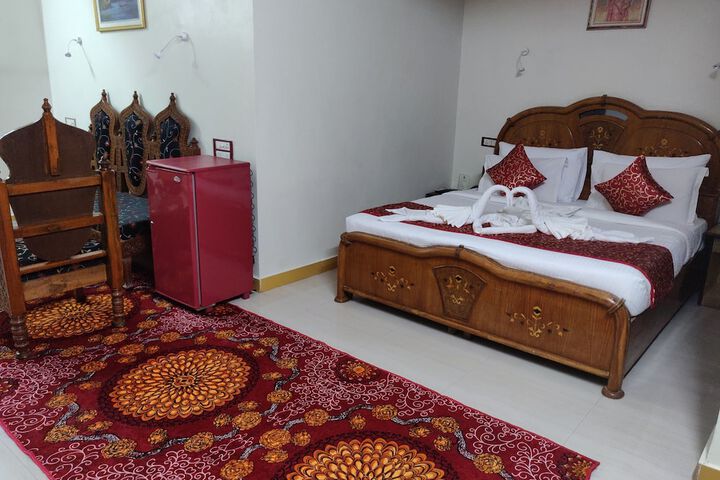 Room 40 of 103
