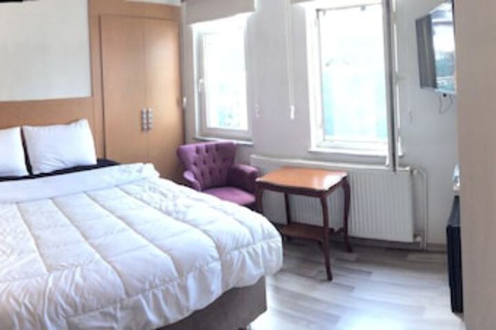 Room 29 of 39